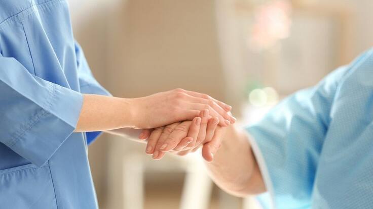 ¿Cómo se logró que paciente con VIH controlara el virus sin medicamentos?