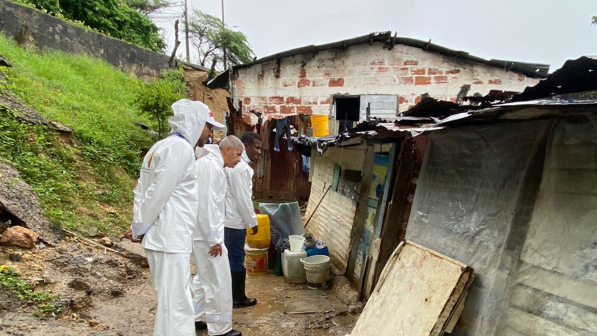 Al menos 30 barrios afectados en Cartagena luego de fuertes lluvias