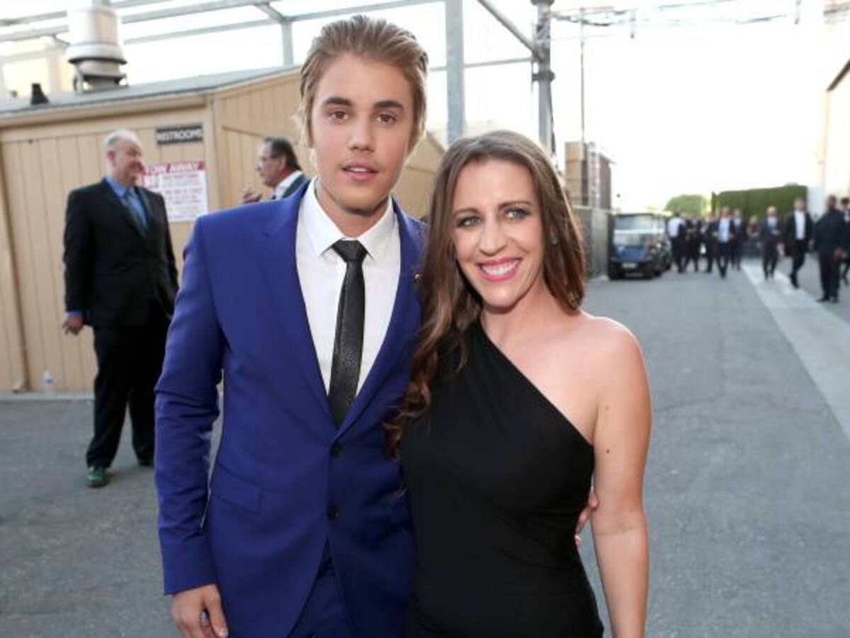 ¿La madre de Justin Bieber no está de acuerdo con su compromiso?
