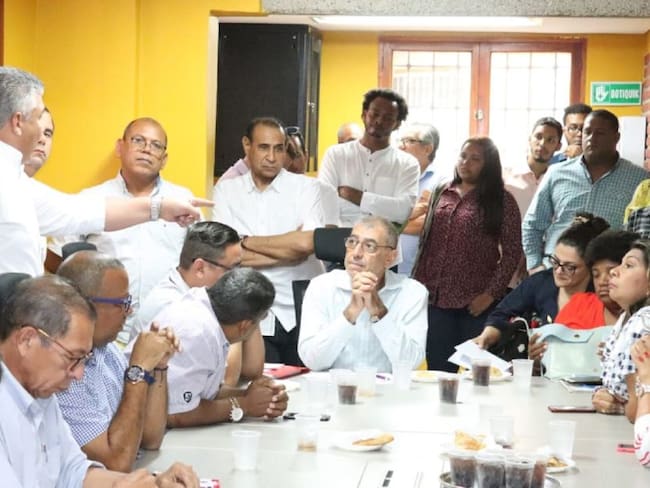 Alcalde electo de Cartagena William Dau se reunió con concejales