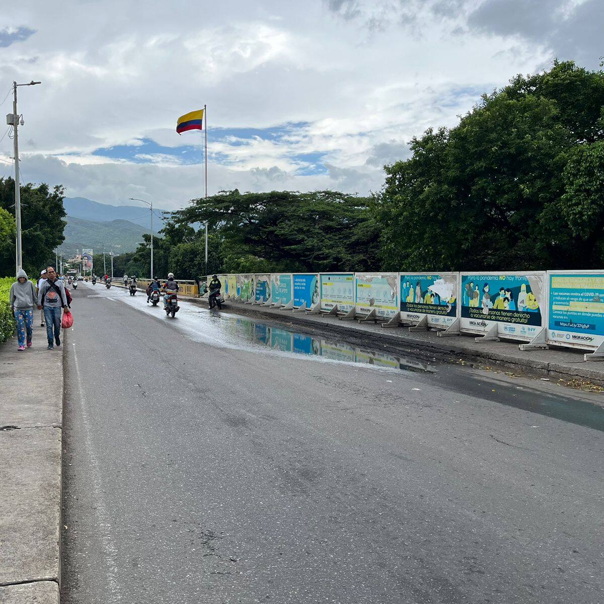 Conductores de transporte público binacional recibieron amenazas de quemar sus carros