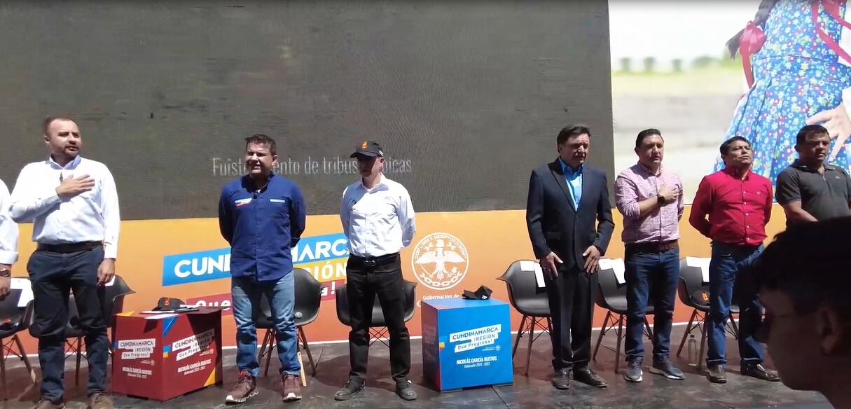 Nicolás García Bustos Gobernador de Cundinamarca.