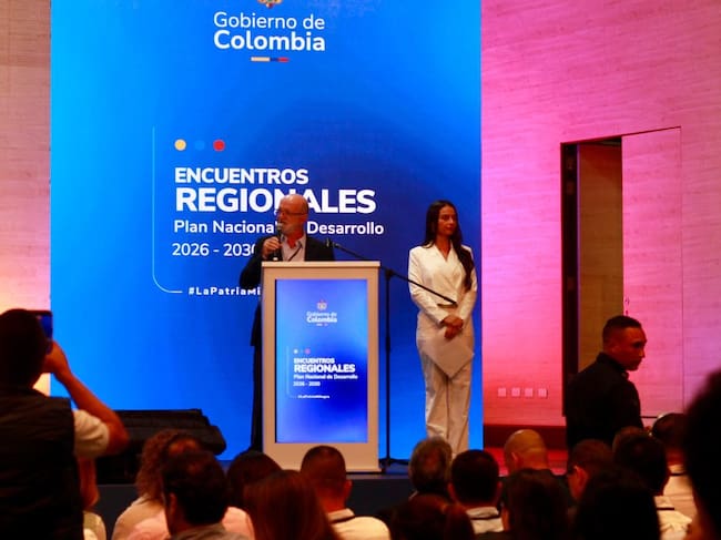 Henry Gutiérrez, gobernador de Caldas, en el Primer Encuentro Regional del Eje Cafetero para la construcción del Plan Nacional de Desarrollo 2026-2030. Foto: es.caldas.com