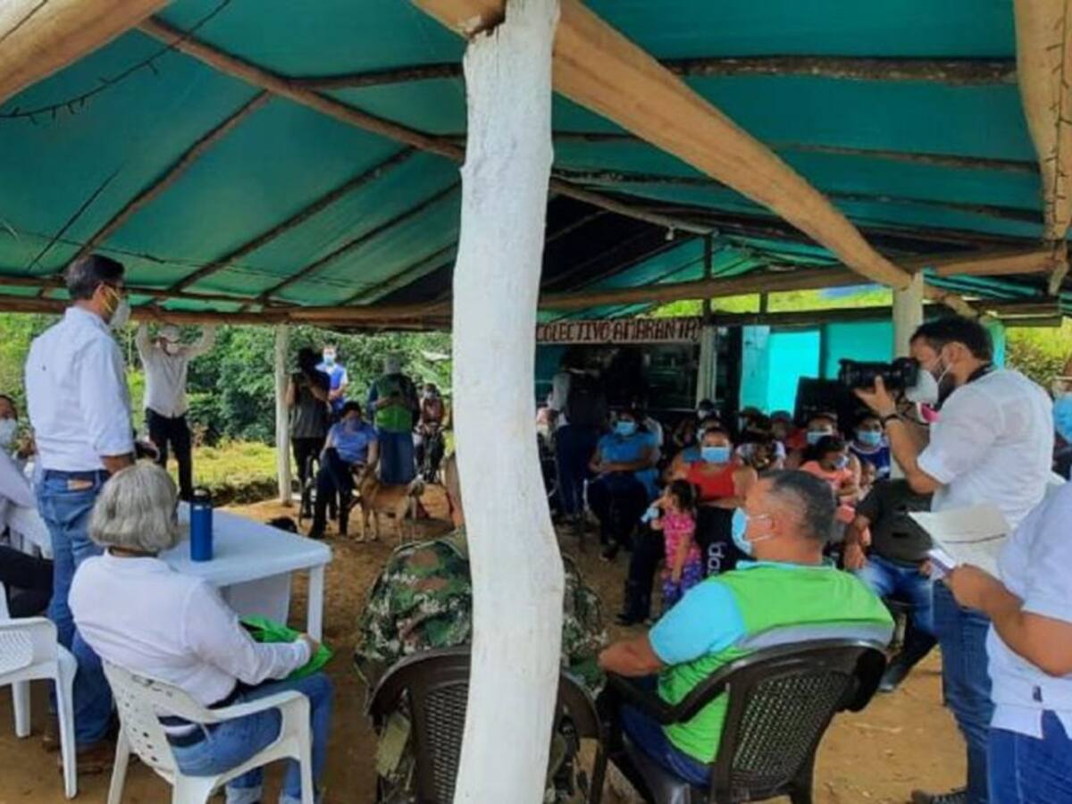 ANT entrega predios a ex combatientes en Antioquia