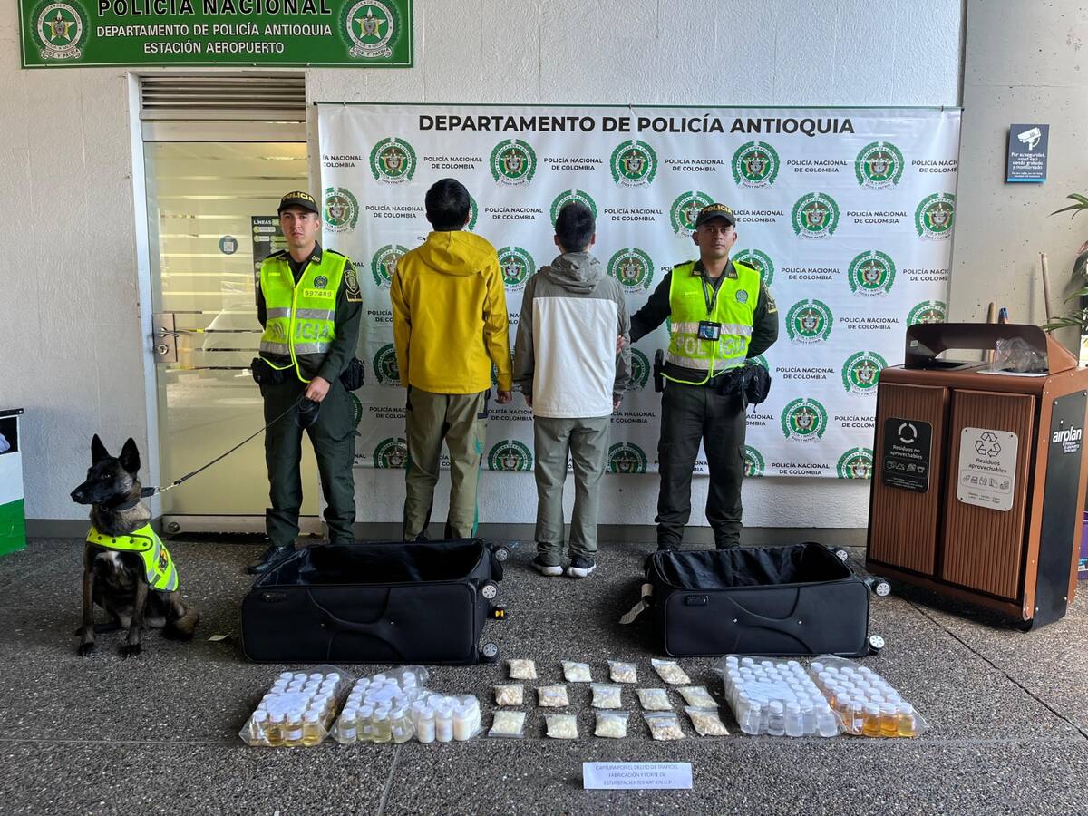 Canina ‘Molly’ frustra intento de tráfico internacional de droga en el aeropuerto José María Córdova