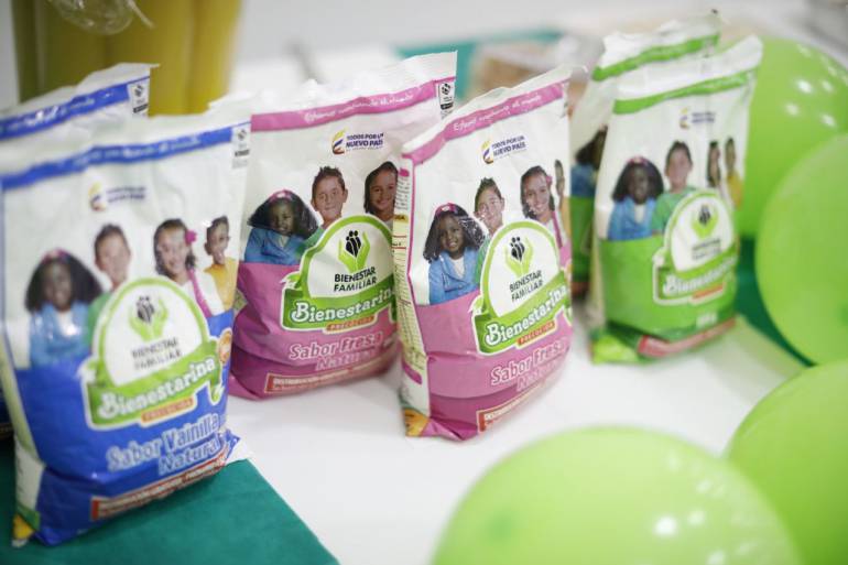 El presidente Gustavo Petro pide suspender la compra de bienestarina al ICBF / Crédito: Gobernación de Bolívar