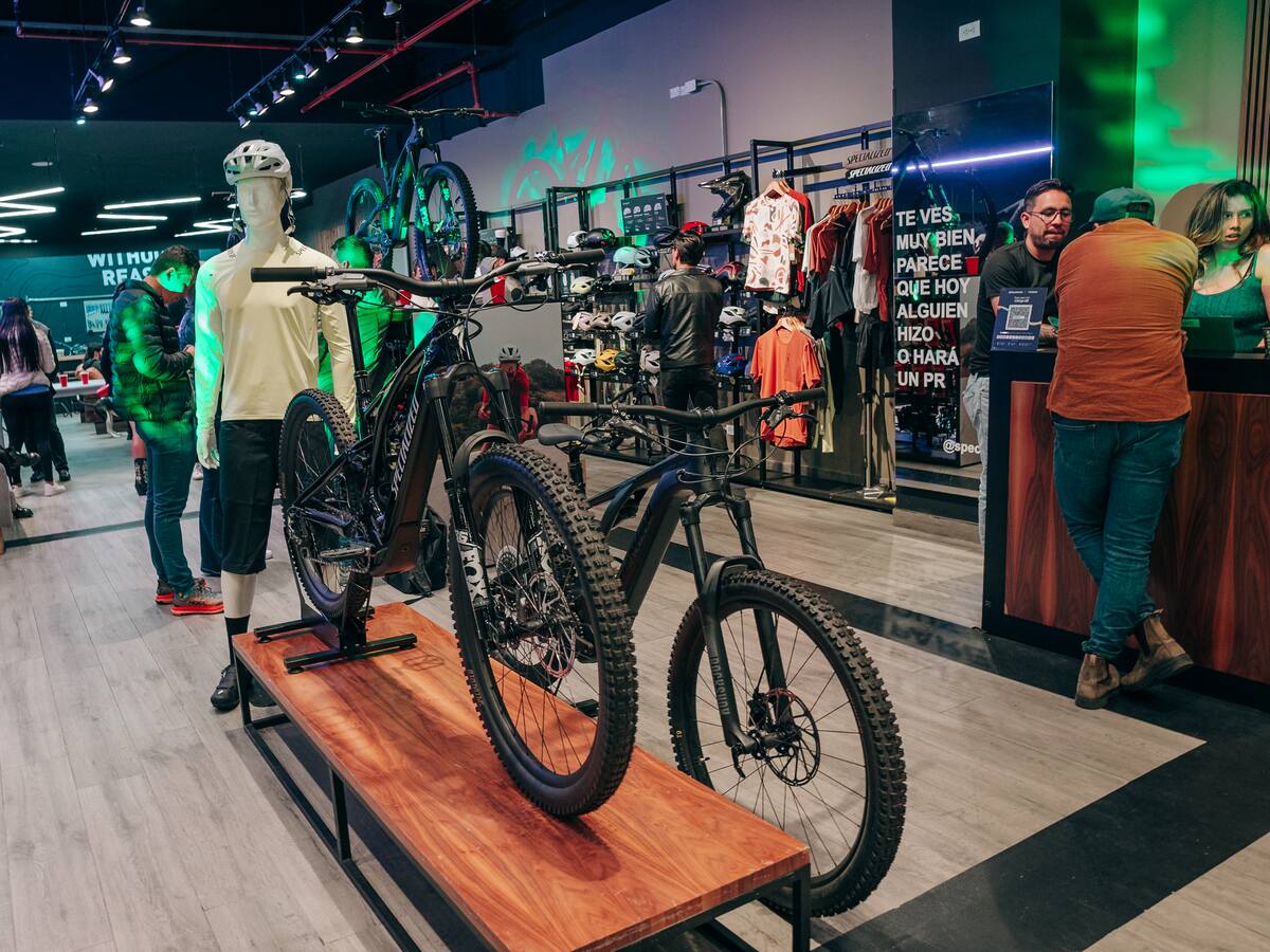 Specialized celebra sus 50 años inaugurando tienda: habrá jornada especial para clientes