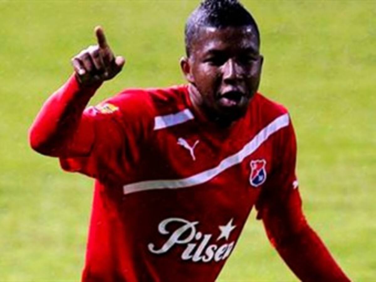 Delantero William Zapata se une a Arrechea para reforzar a Santa Fe