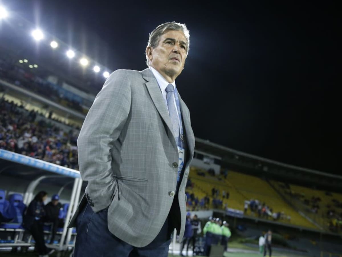 Pinto sobre la Selección: "Es una locura coger este equipo a esta altura"