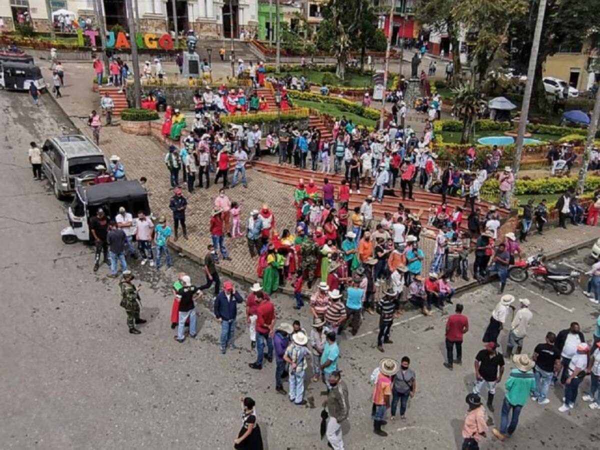 Siete campesinos desplazados en Ituango, aislados por sospecha de COVID