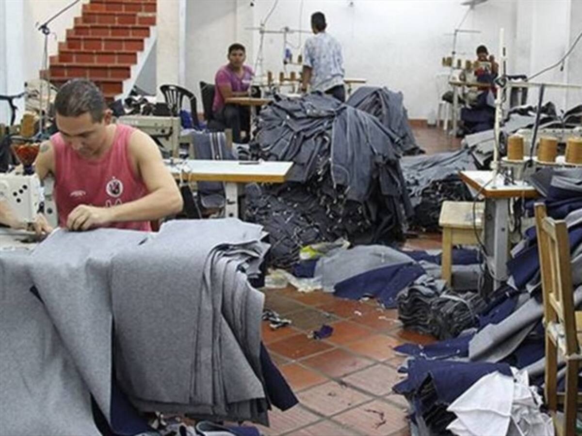 Proponen beneficios tributarios para nuevas empresas de venezolanos que salen de Estados Unidos