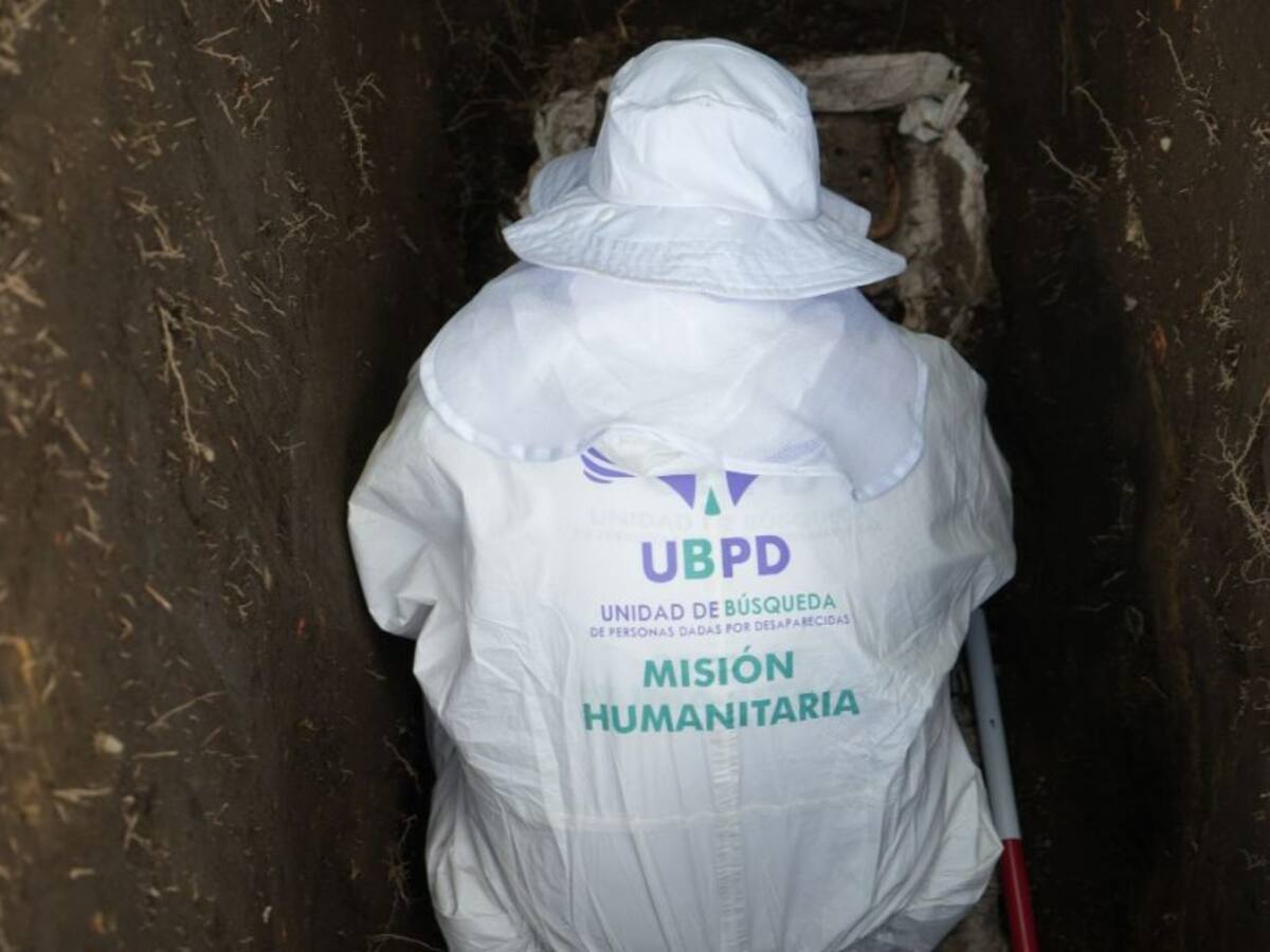 Recuperan dos cuerpos de desaparecidos en el cementerio Jardines de Armenia