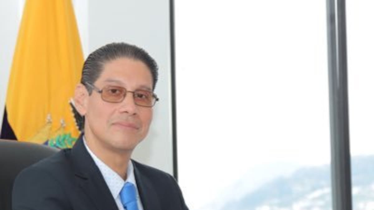 Avances en tecnología se convierten en problema de regulación: ministro telecomunicaciones Ecuador
