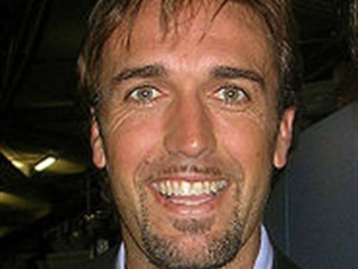 Gabriel Batistuta sufre graves problemas de rodilla