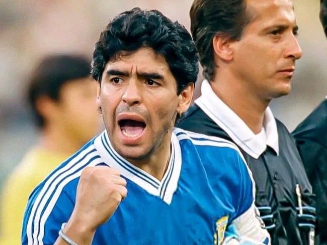 Diego Armando Maradona / @DiezPerfecto_10