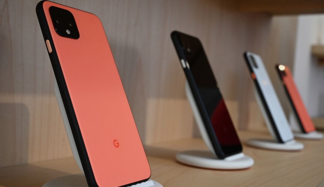 Se filtran detalles del celular plegable de Google