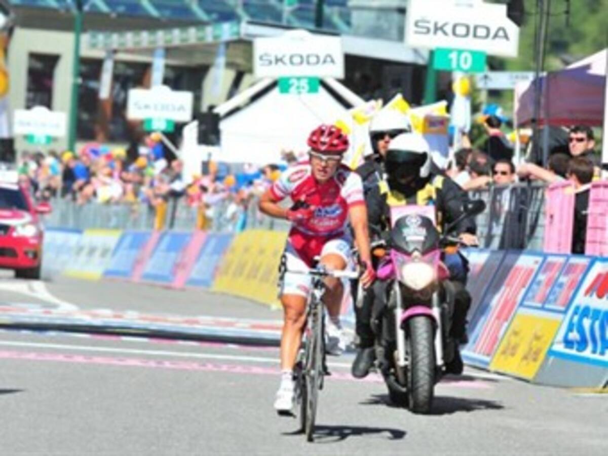 El colombiano Carlos Betancur llegó cuarto a la penúltima etapa del Giro