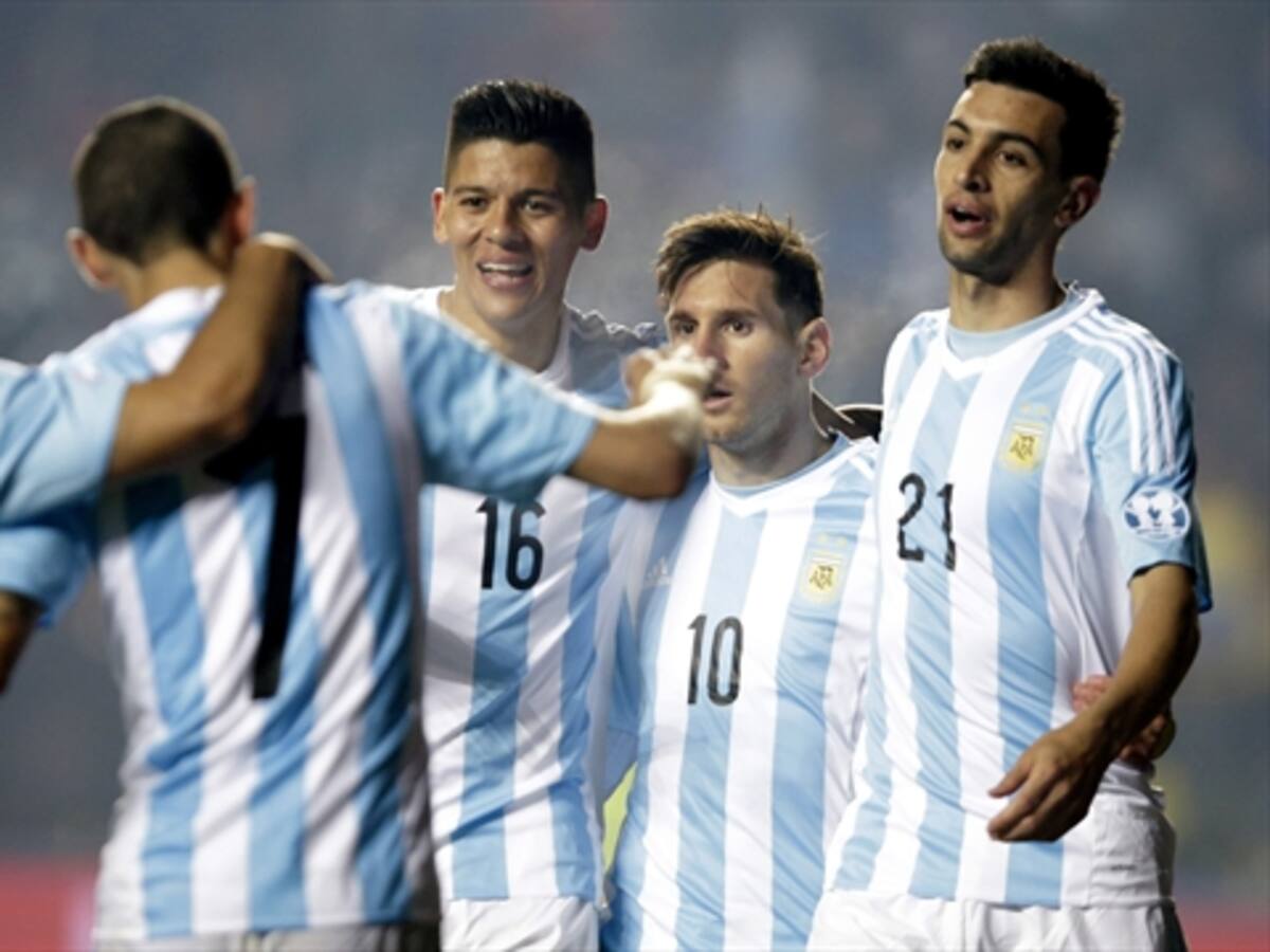 Argentina aplasta a Paraguay y vuelve a una final de Copa América