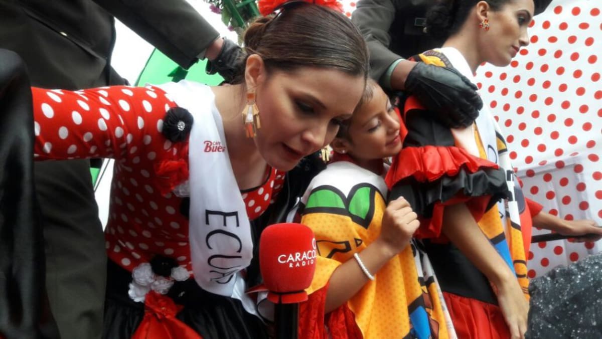 El desfile de las Carretas del Rocío en el cuarto día de la Feria de Manizales