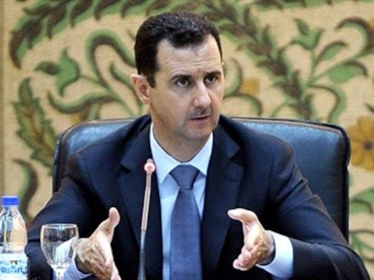 El primer ministro turco exige a Al Asad que se vaya "de una vez"