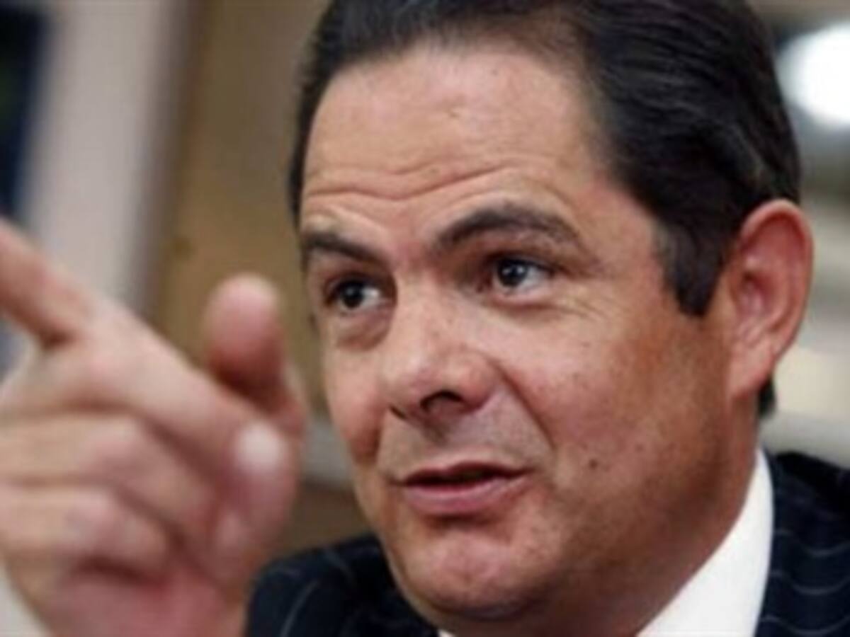 Gobierno reta al Polo a que dé pruebas de que lo siguen 'chuzando'