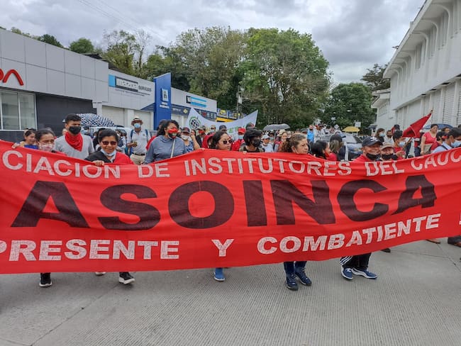 Más de 120 docentes en el Cauca han sido amenazados y desplazados