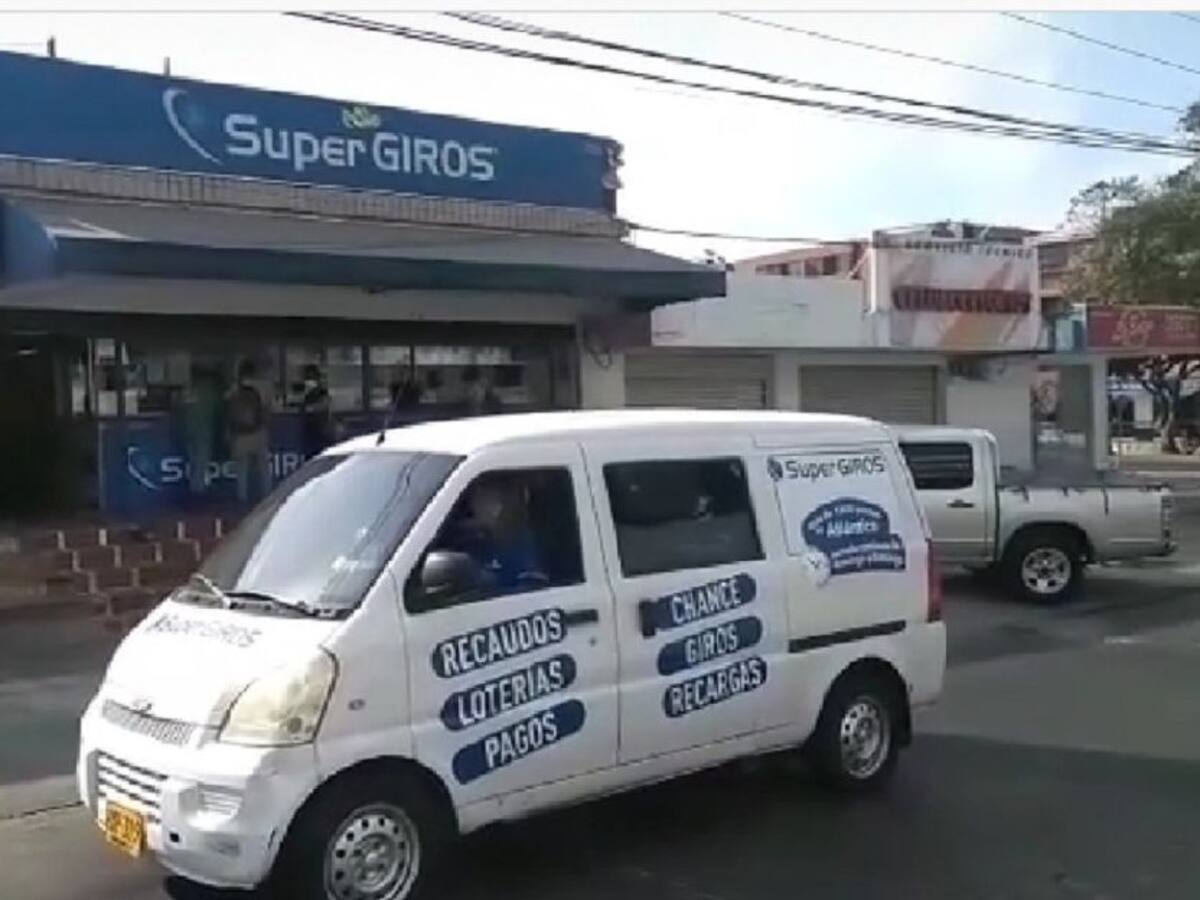 Nos hemos reinventado llevando giros a domicilios: SuperGiros