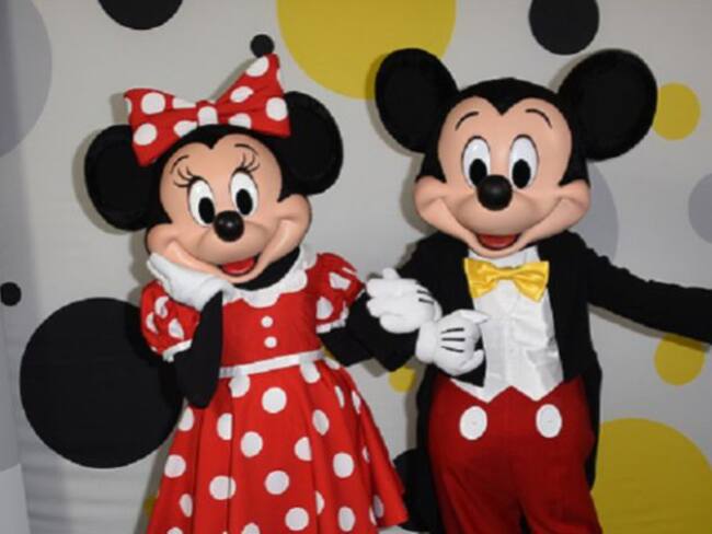 Supermodelos rinde un homenaje con mucho estilo a Mickey Mouse