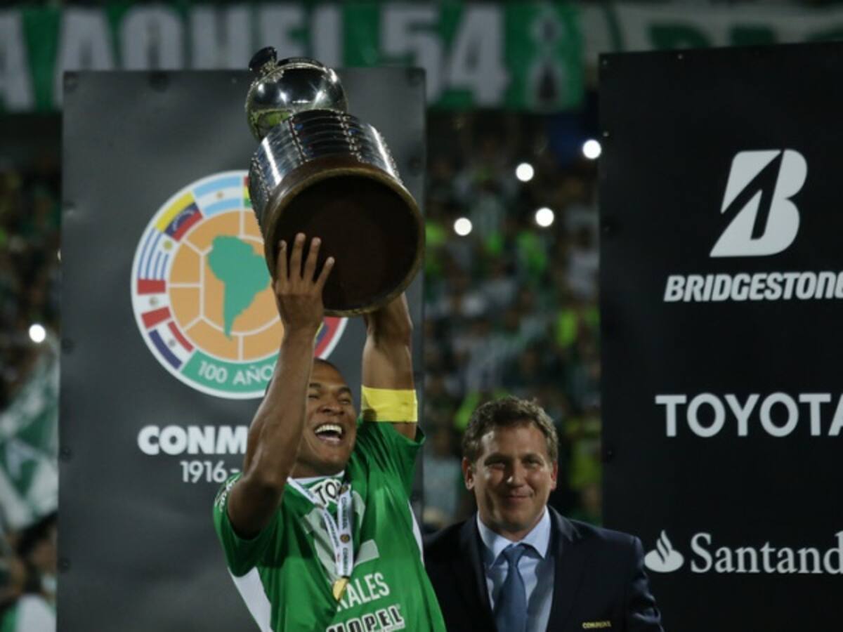 Alexis Henríquez renueva hasta 2018 con Nacional