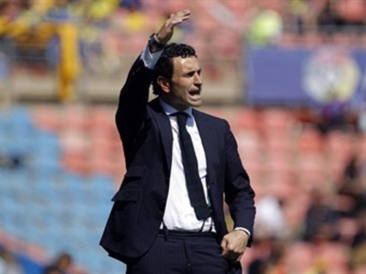 El Villarreal destituye al técnico José Molina