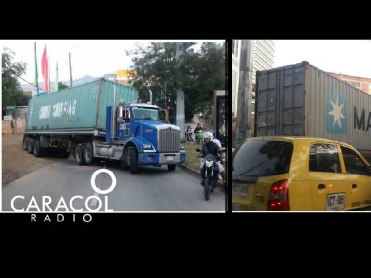 En fotos: Tractomulas generan caos vehícular en Cali