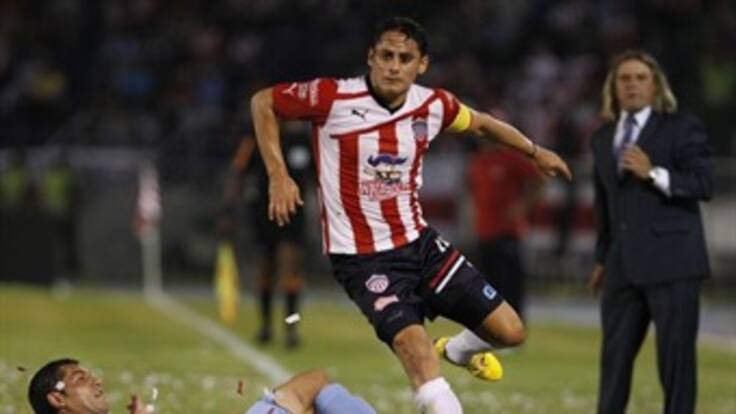 Junior venció con un contundente 3-0 a la U. Católica y sigue vivo en Libertadores