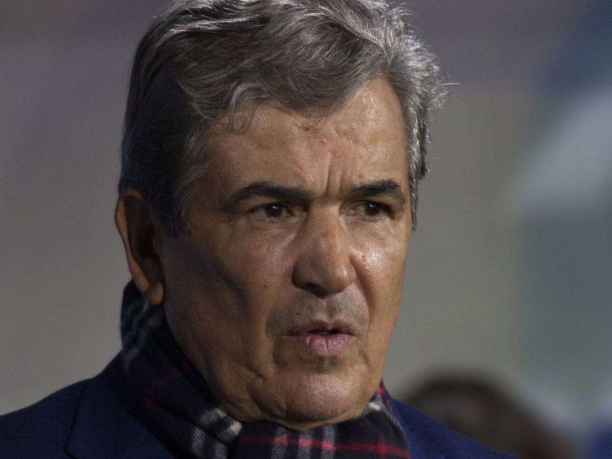 Jorge Luis Pinto contundente: ¿Debe jugar James contra Paraguay?