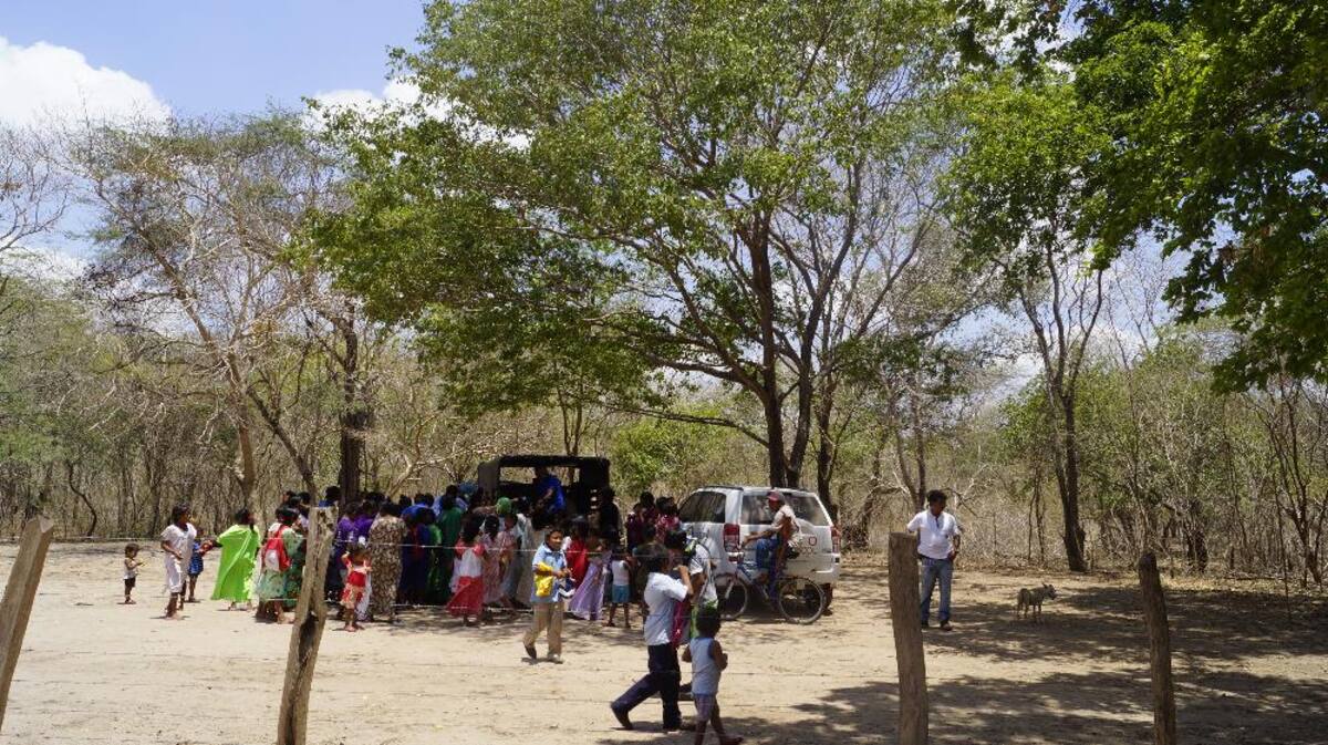 Recorrido de Caracol Radio por las zonas que aguantan sed. Fotos de Luis Enrique Rodríguez