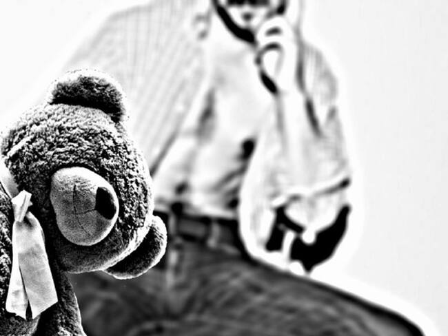 Judicializan a un hombre de 80 años por abusar de dos menores en Medellín