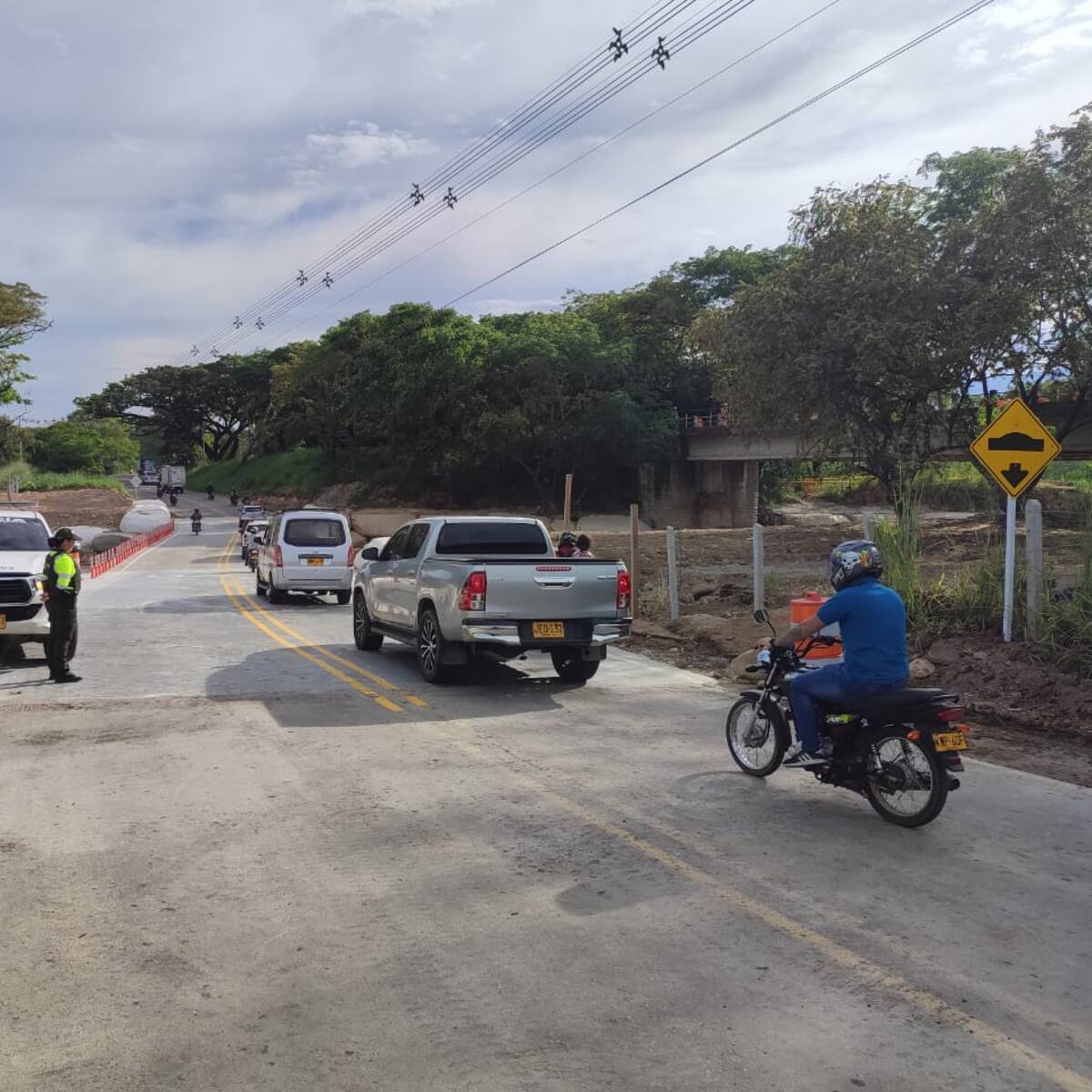 Se da paso en el viaducto Arenoso Ruta 45 en la vía Garzón-Neiva