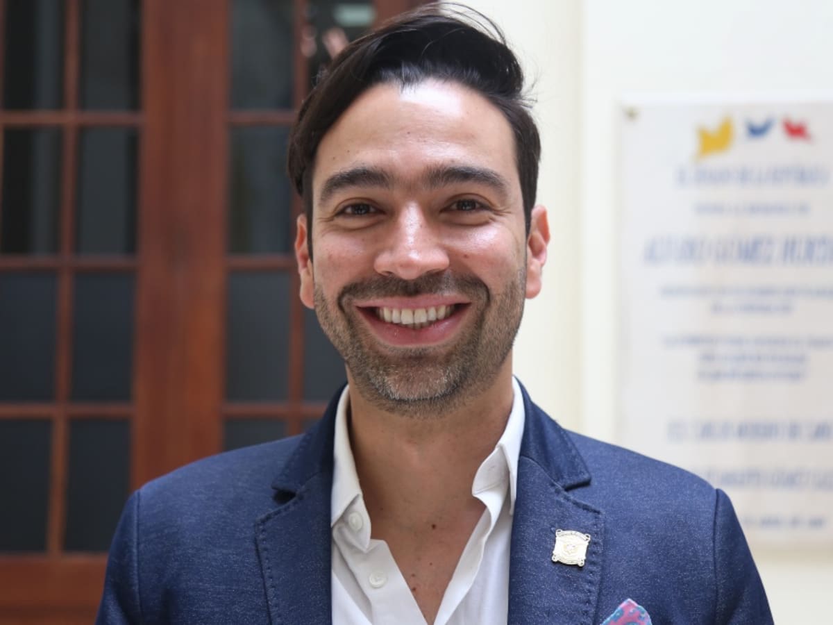 “El ICETEX no puede seguir comportándose como un banco usurero”: M. Toro