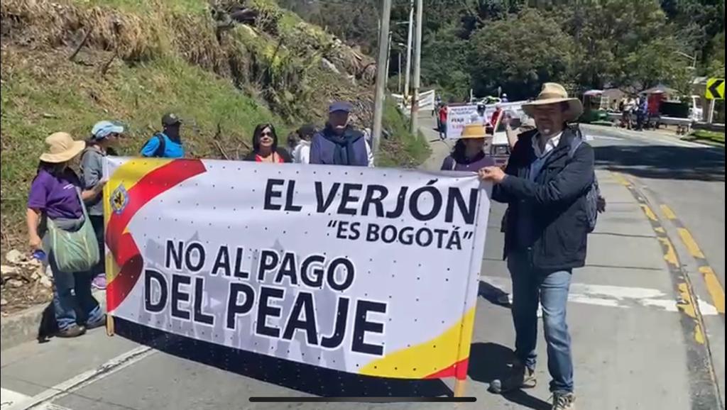 Protestas en el peaje del Alto de Patios en la vía a La Calera