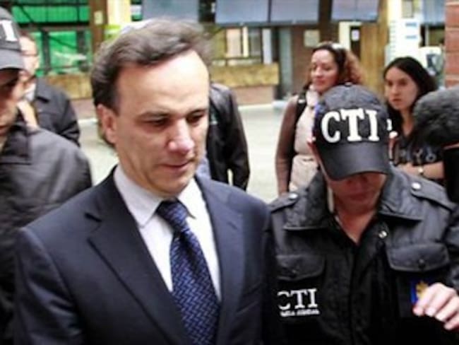 Fiscalía acusará a Álvaro Dávila por carrusel de contratos