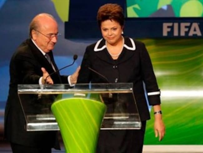 Blatter dice que Brasil y la FIFA organizarán un &#039;Mundial exitoso&#039;