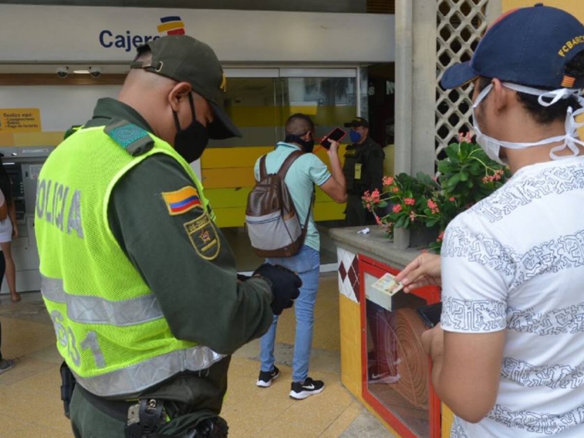 Policía entregó recomendaciones de seguridad para Día sin IVA