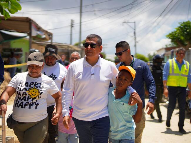 Alcalde Dumek Turbay entregará la calle Colombia de Olaya Herrera, en la primera semana de octubre, y será completada hasta inmediaciones de la Ciénaga de la Virgen