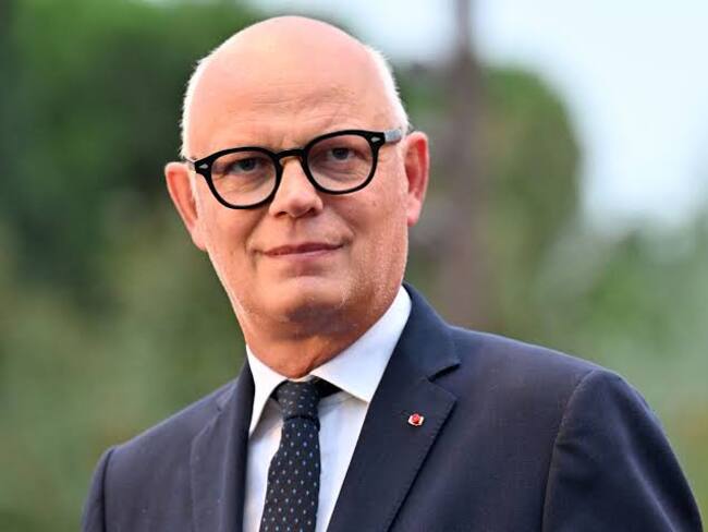 Ex primer ministro francés anuncia su candidatura a la presidencia ( Foto: Gala )