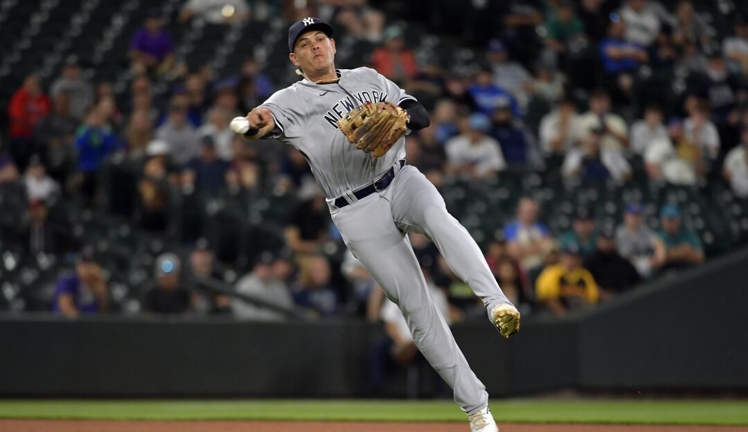 Giovanny Urshela con los Yankees en 2021