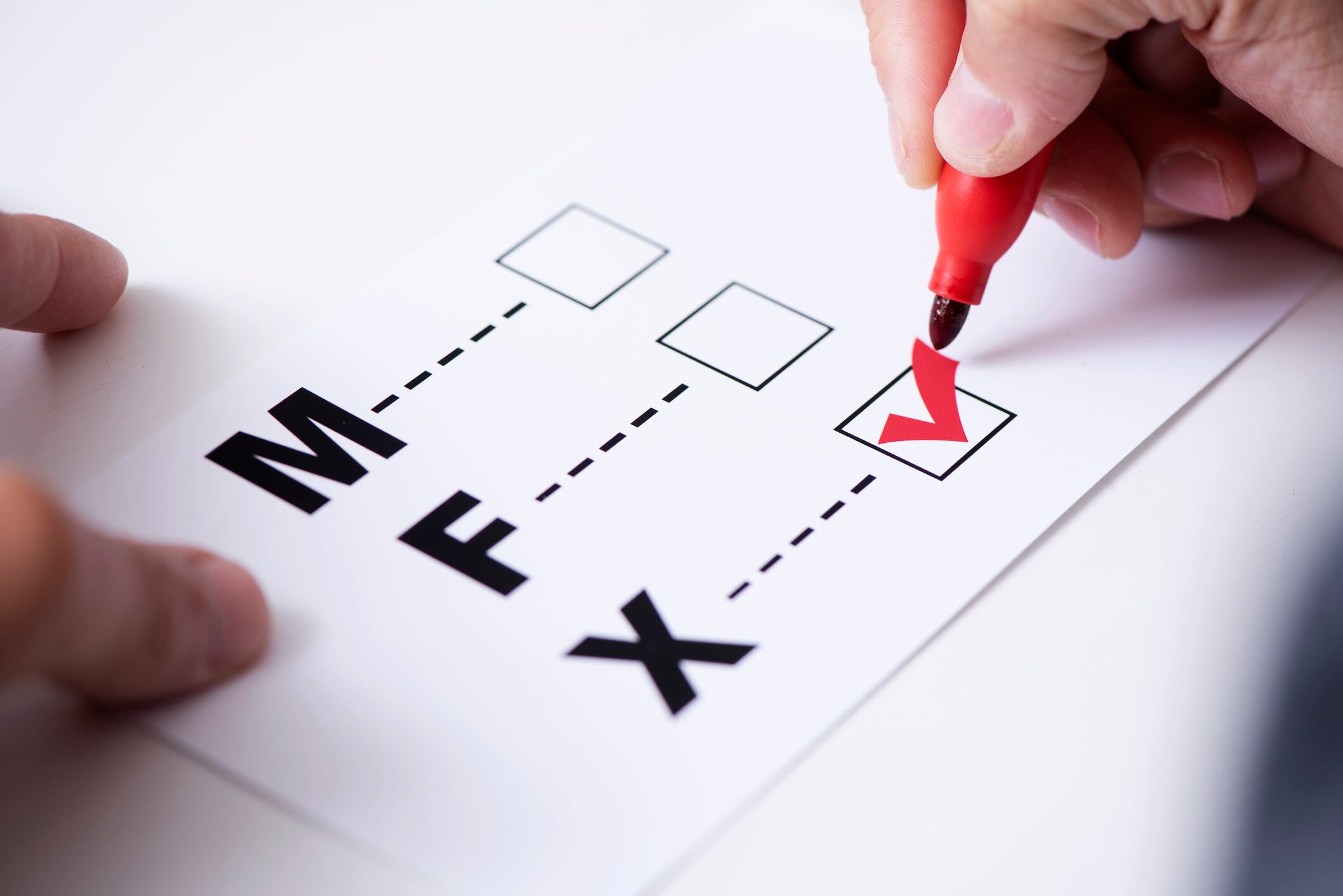 Género “No binario” podrá aparecer en los documentos de identidad, imagen de referencia. Foto: Getty Images