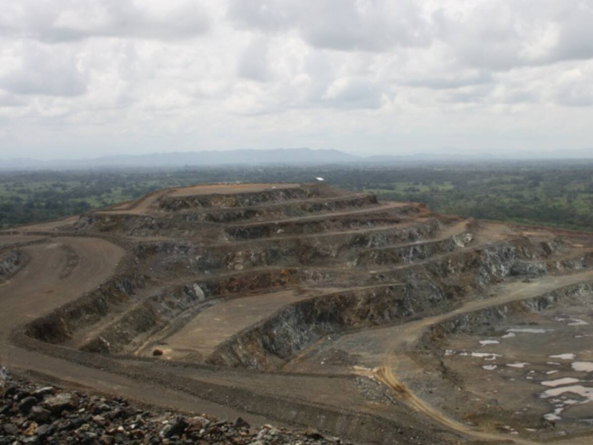Cerro Matoso gana pleito por aumento de jornada laboral a 12 horas