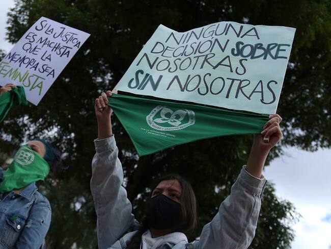 Despenalización del aborto hasta las 24 semanas de gestación divide opiniones entre candidatos