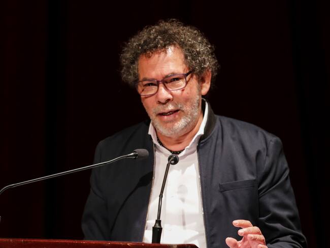 Hemos manifestado la lentitud del Gobierno para implementar el acuerdo de paz: Pastor Alape