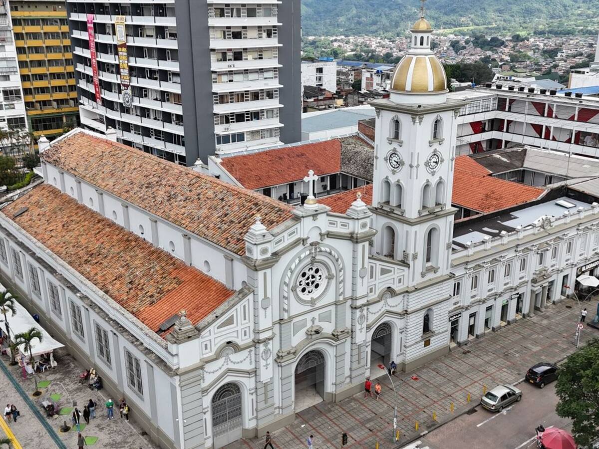 A Vivir Que Son Dos Días desde Ibagué