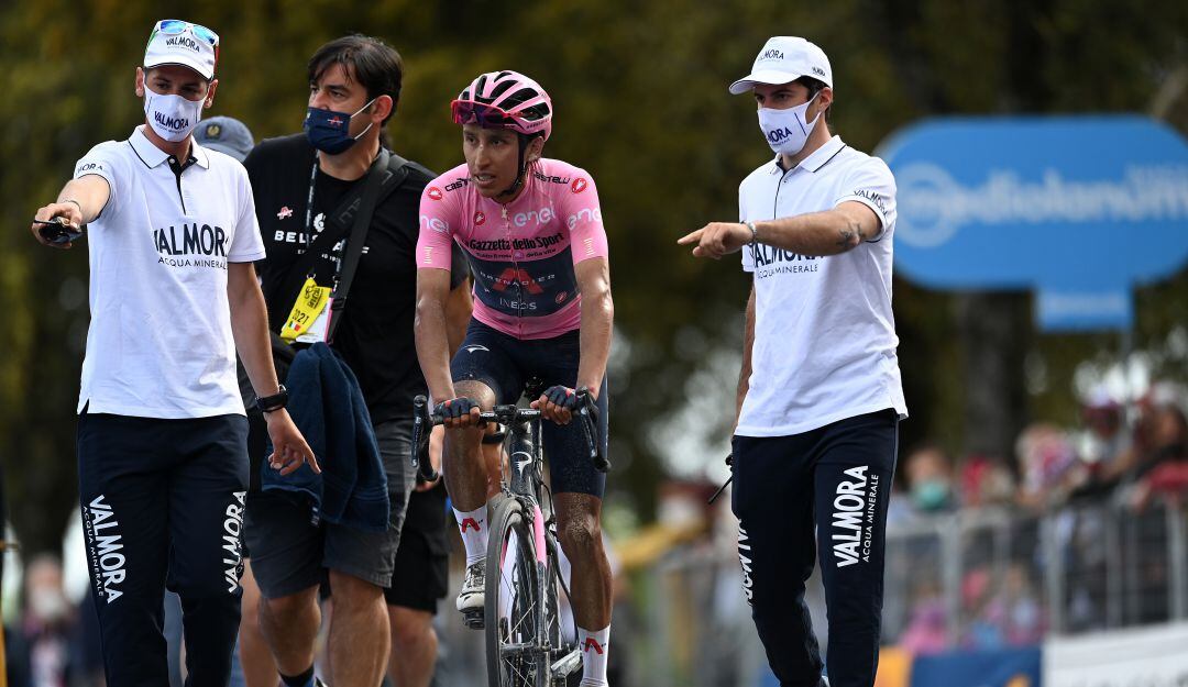 Egan Bernal es el líder del Giro de Italia 
